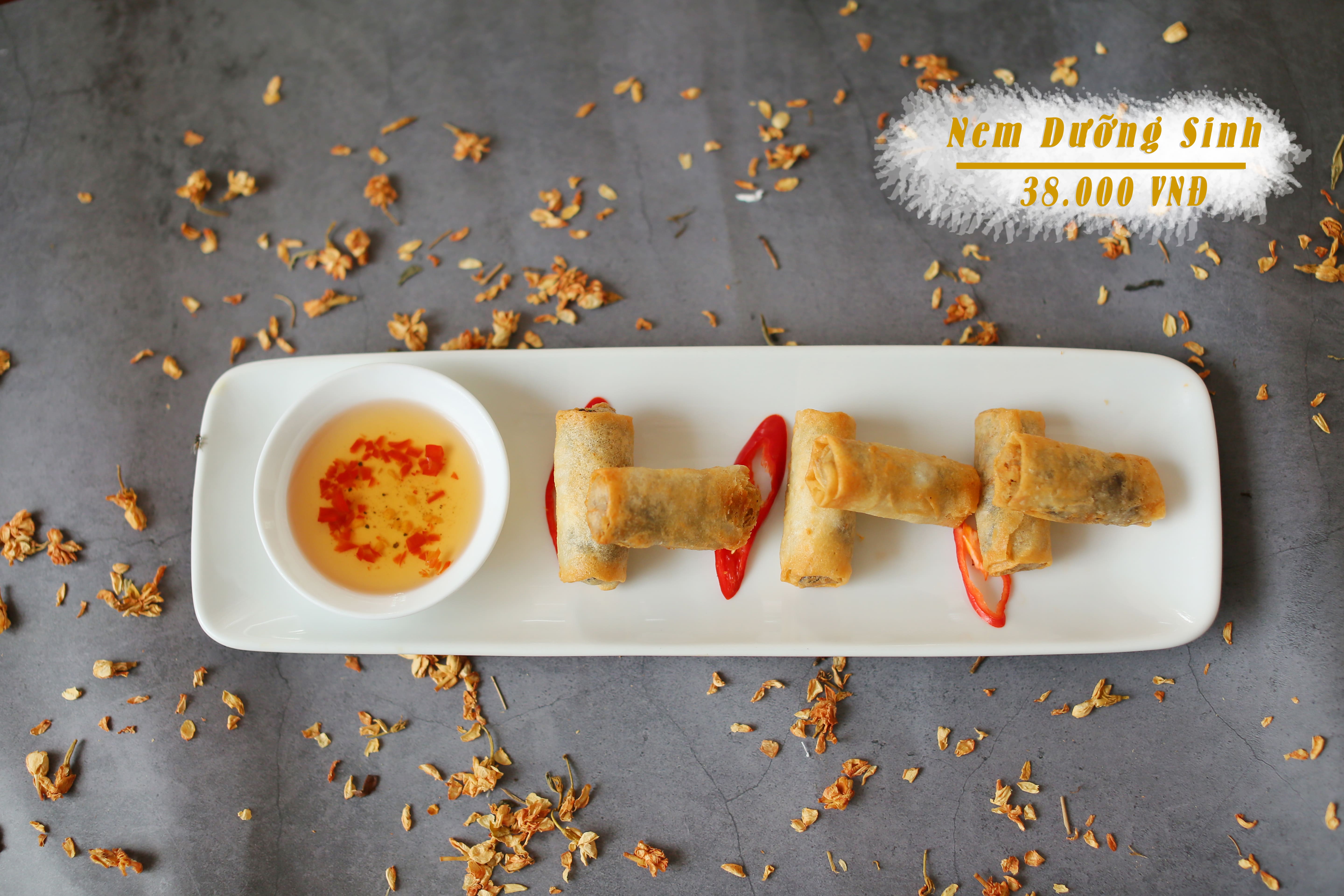 Nem phù đổng (Mushroom green bean spring rolls)