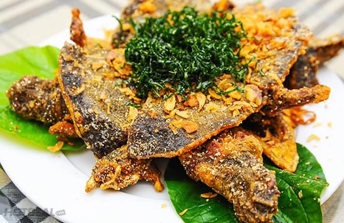 Cá trình rang muối